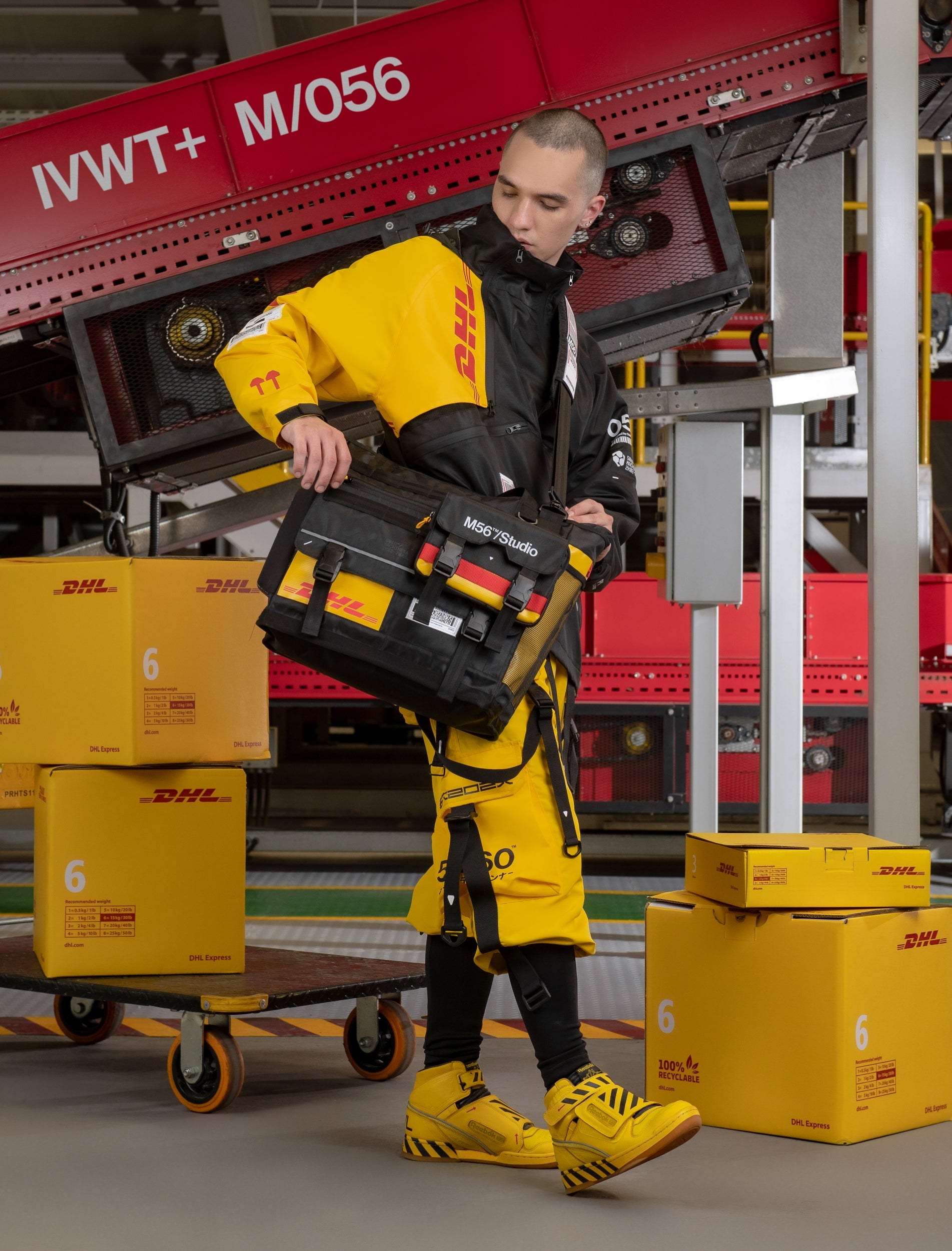 DHL56/CB-04